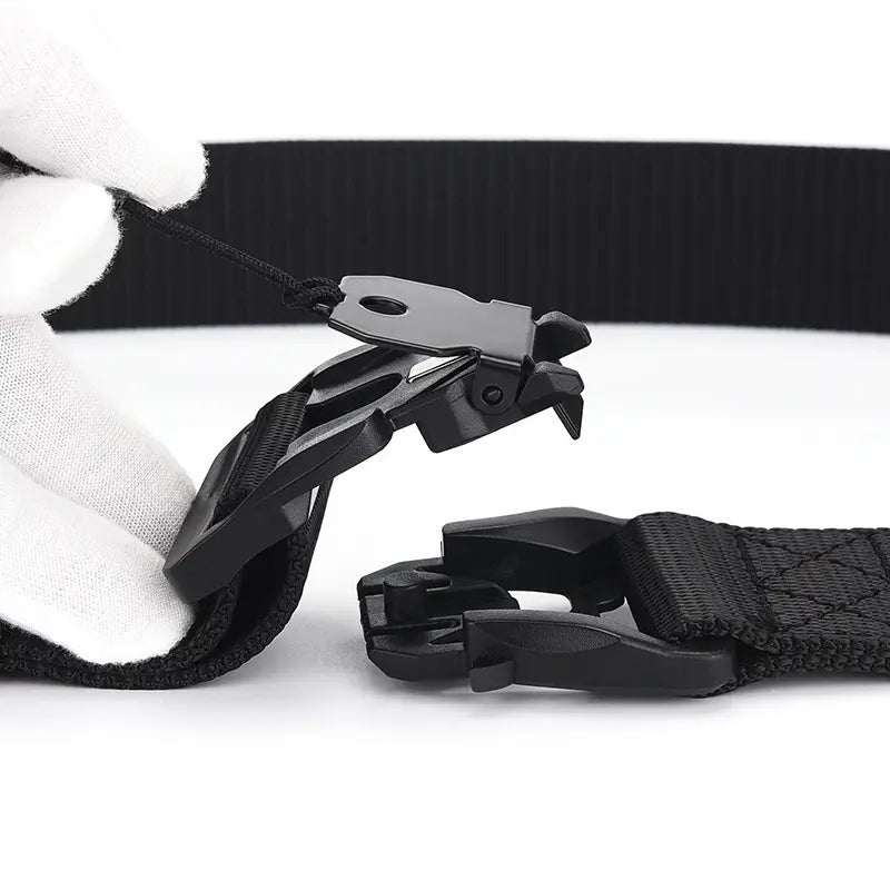 Ceinture élastique à boucle magnétique à dégagement rapide