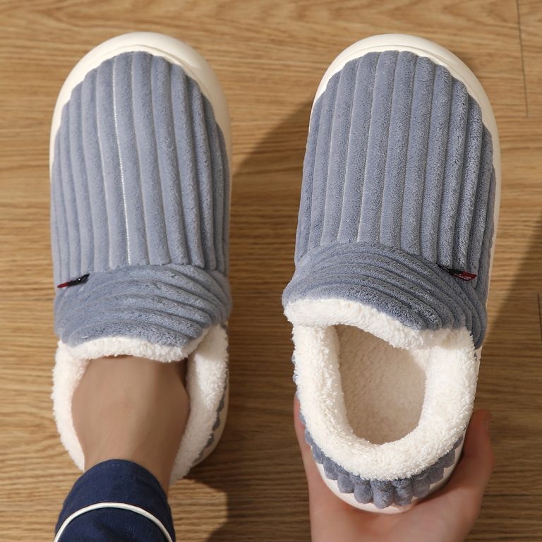 Chaussons orthopédiques d'hiver en peluche chaude