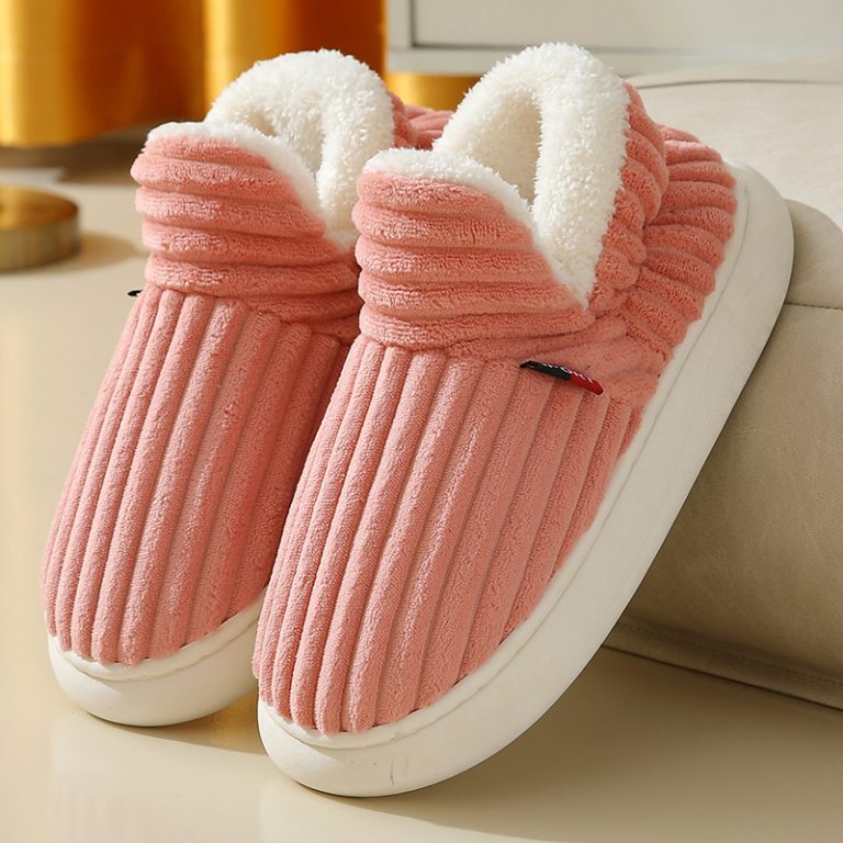 Chaussons orthopédiques d'hiver en peluche chaude